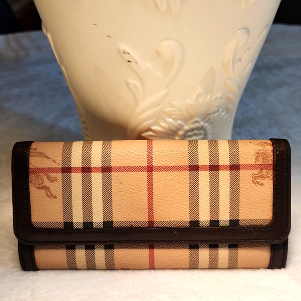 Vintage Burberry Wallet